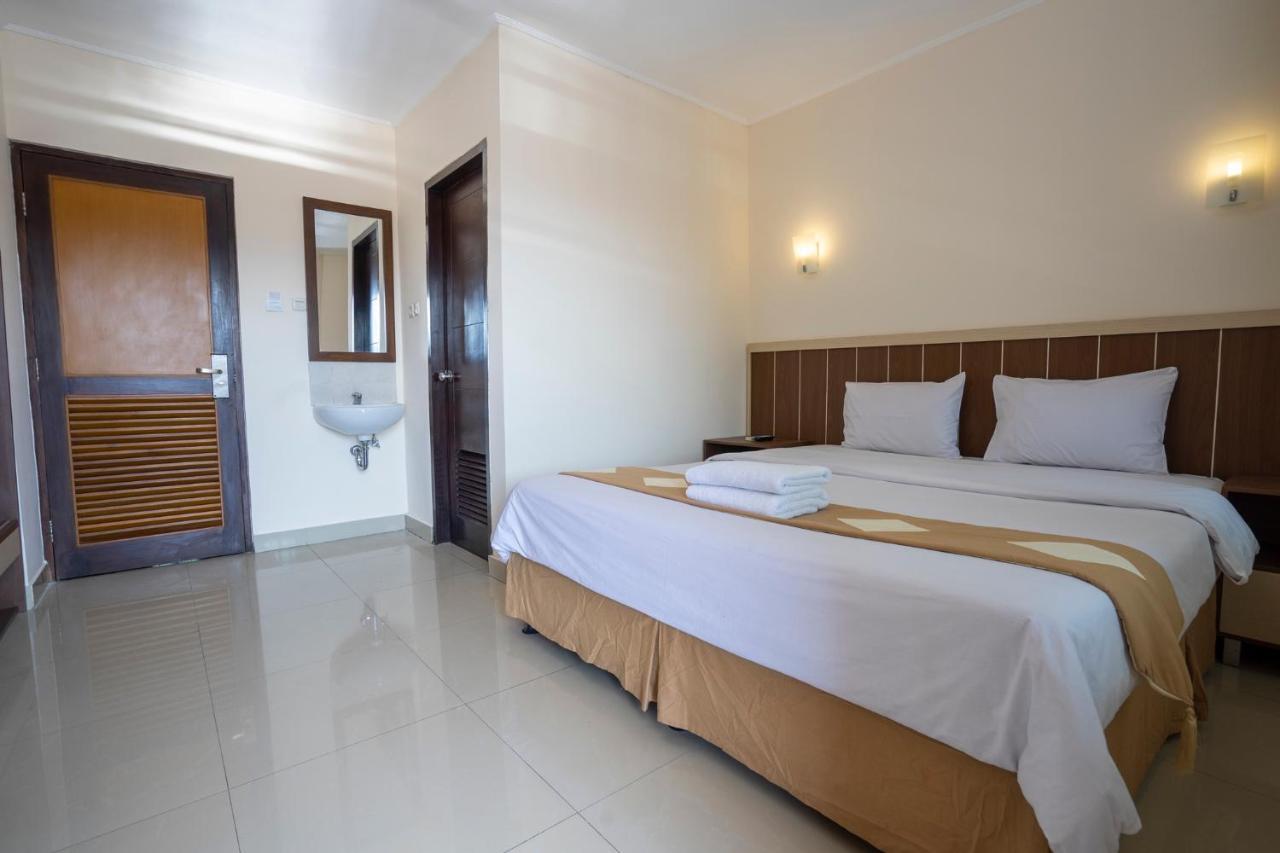 Dago'S Hill Hotel Bandung Exterior photo