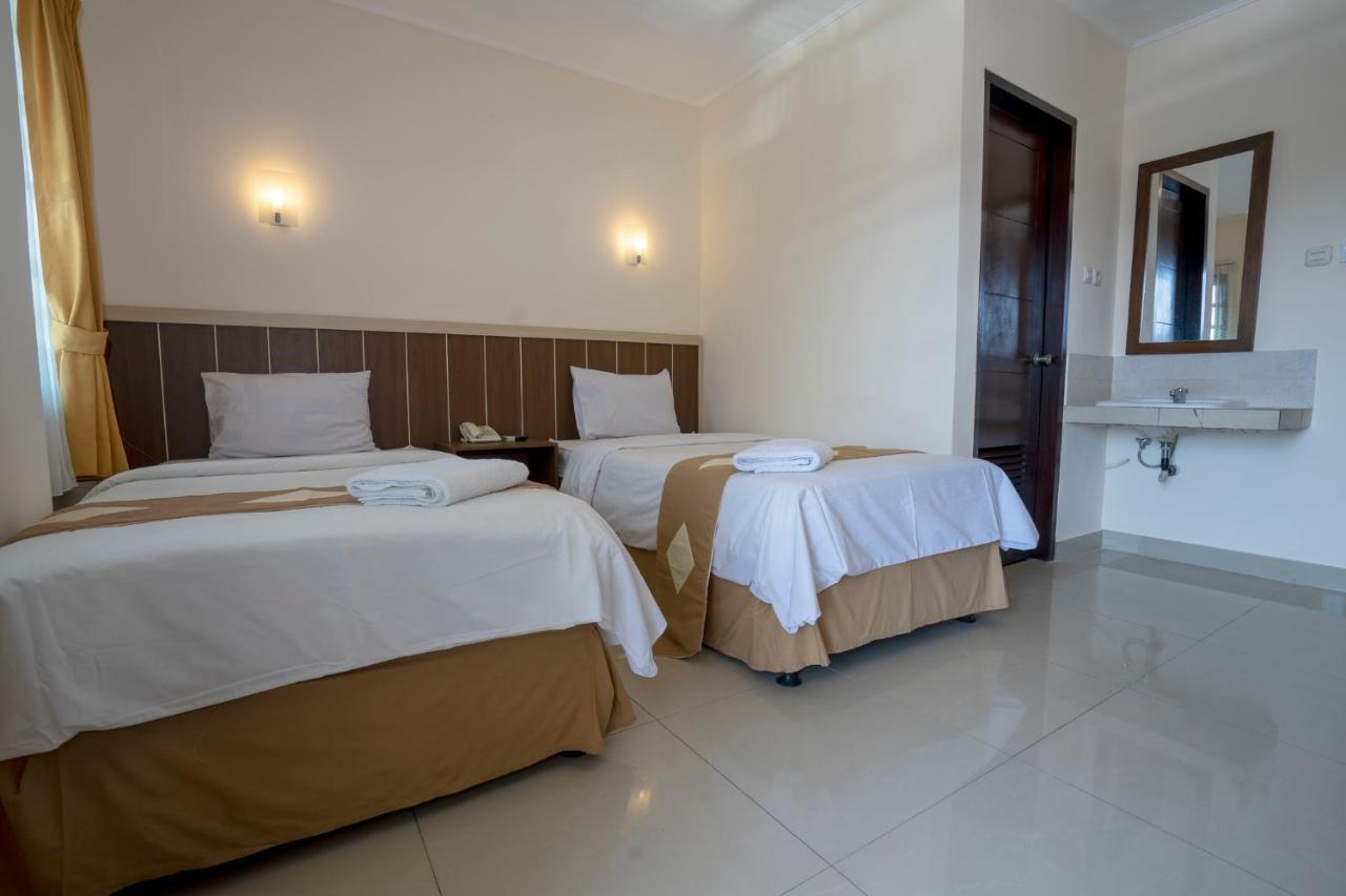 Dago'S Hill Hotel Bandung Exterior photo